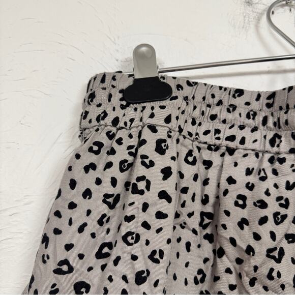 Aritzia Sunday Best Grey Leopard Print Jogger Pants Womens M Casual Cozy Beachy - Picture 5 of 10